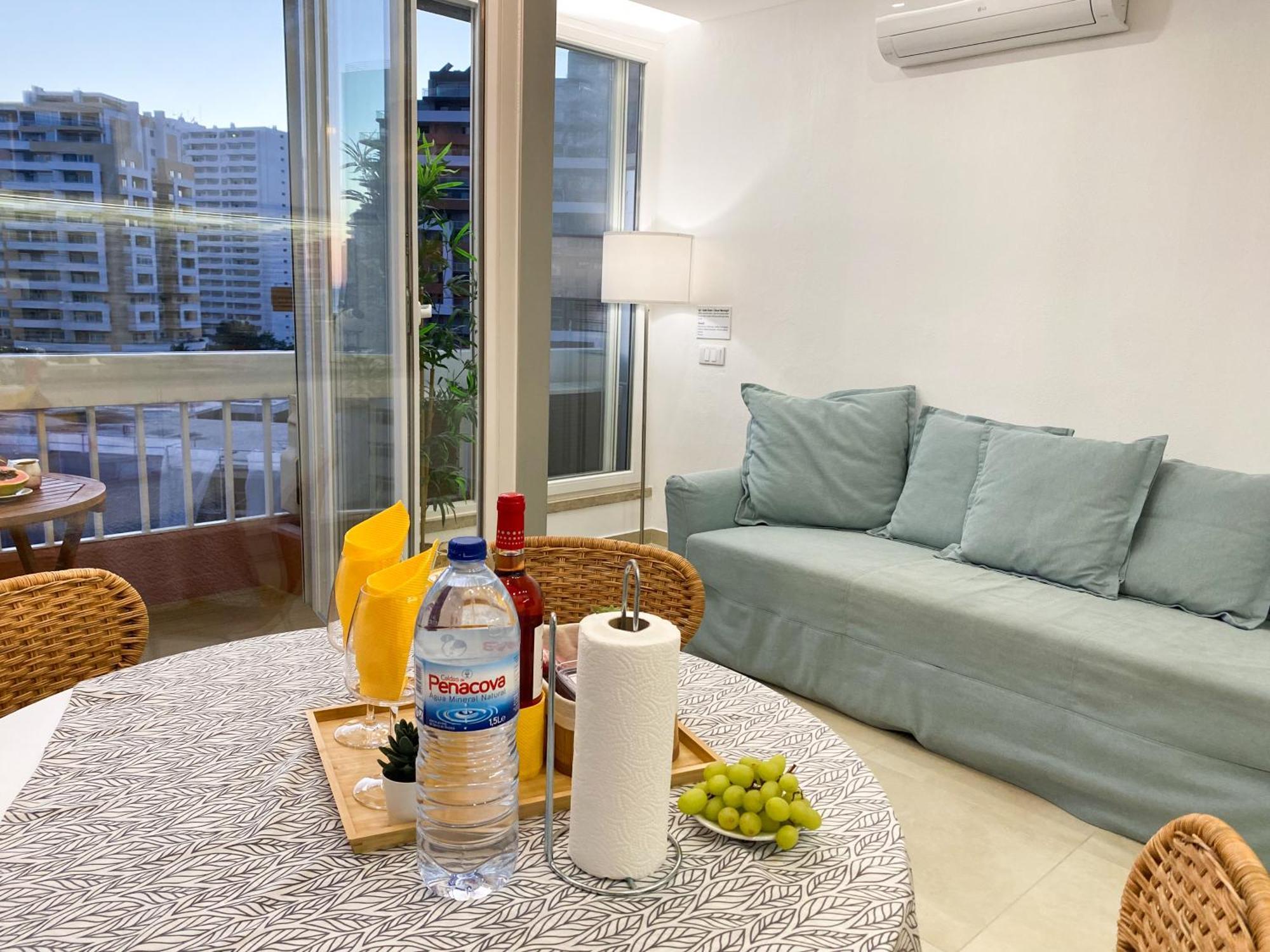 Luxury 2 Min Beach With Balcony, Ocean View, Wifi, Ac, Smarttv بورتيماو المظهر الخارجي الصورة