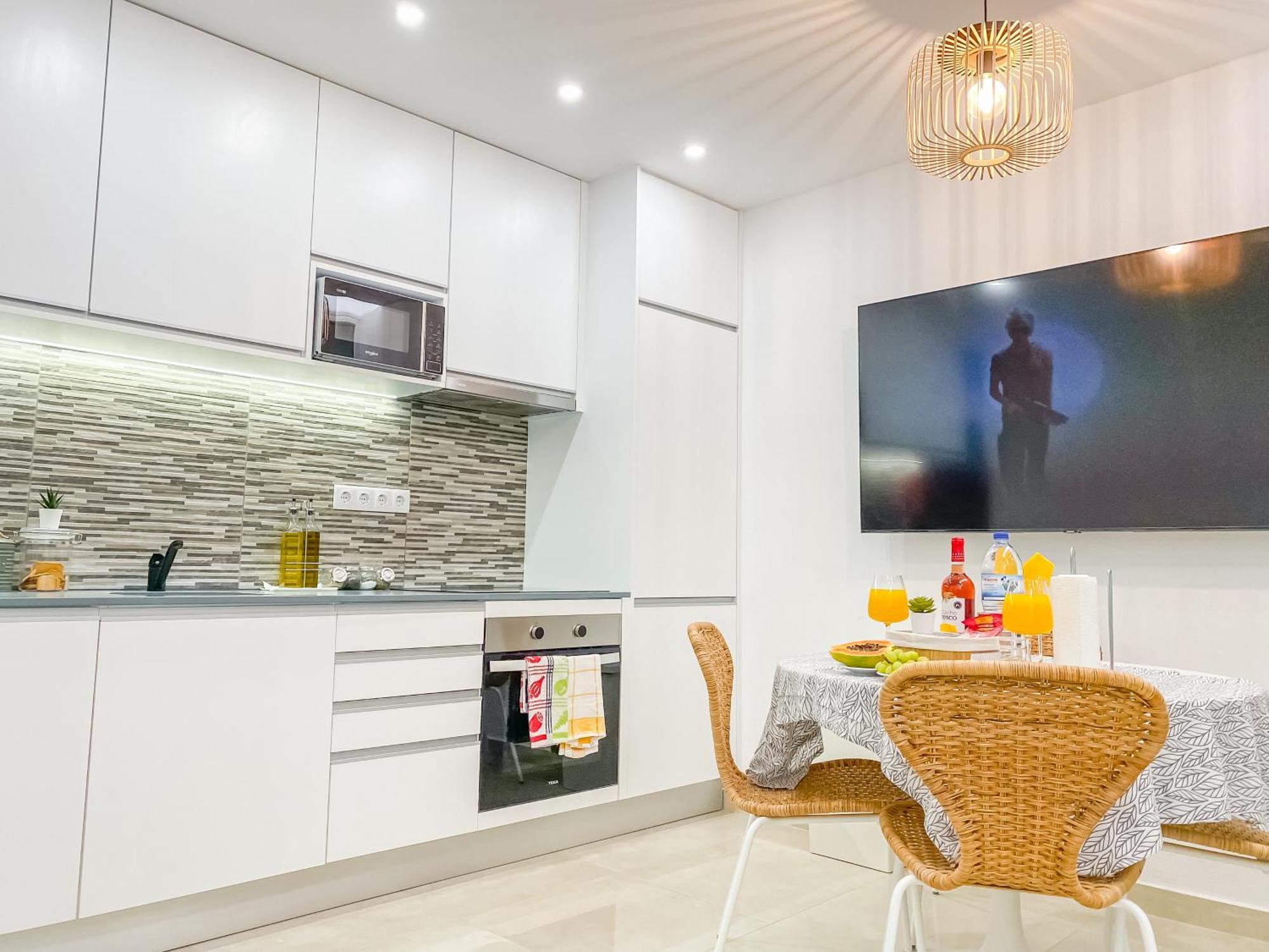 Luxury 2 Min Beach With Balcony, Ocean View, Wifi, Ac, Smarttv بورتيماو المظهر الخارجي الصورة