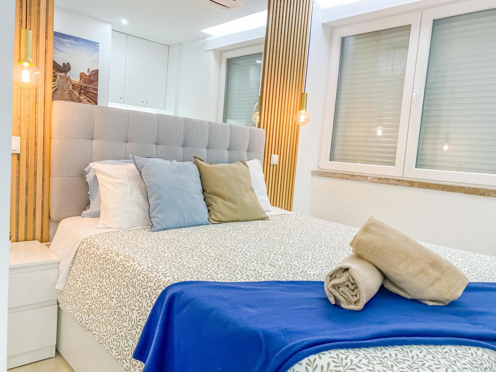 Luxury 2 Min Beach With Balcony, Ocean View, Wifi, Ac, Smarttv بورتيماو المظهر الخارجي الصورة