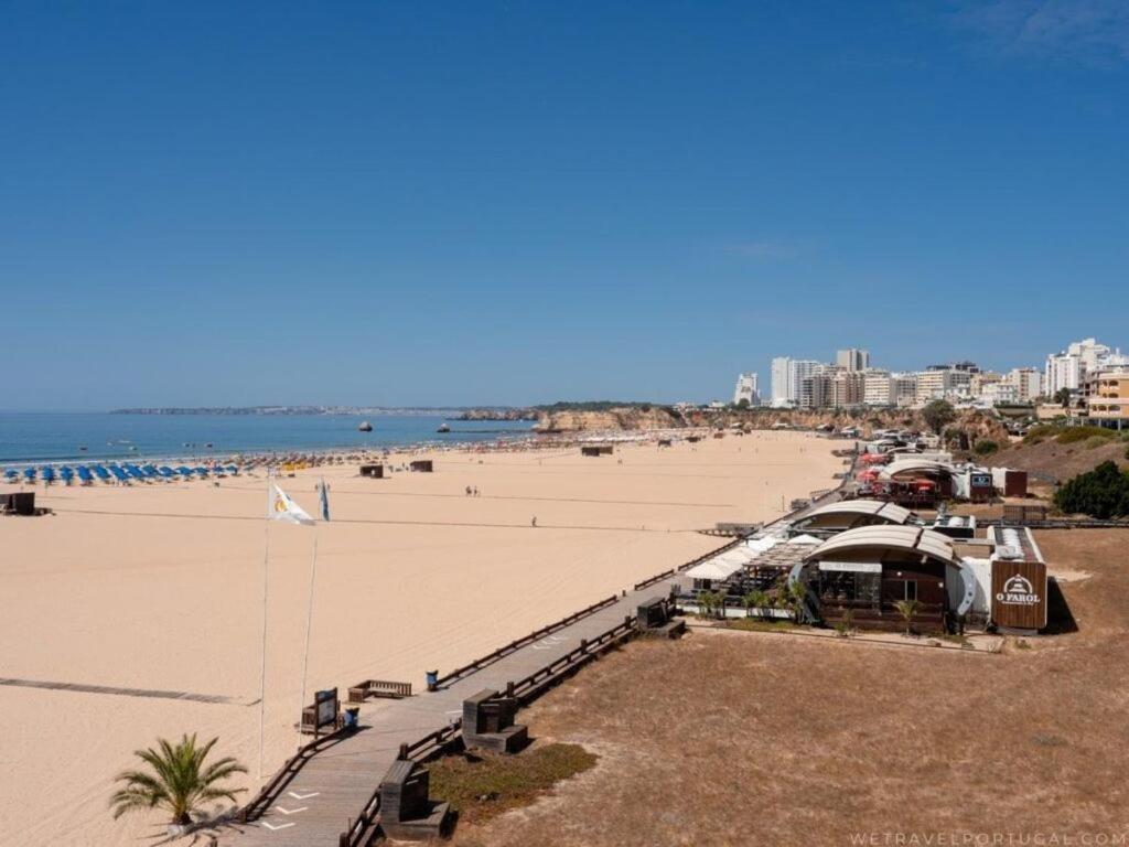 Luxury 2 Min Beach With Balcony, Ocean View, Wifi, Ac, Smarttv بورتيماو المظهر الخارجي الصورة