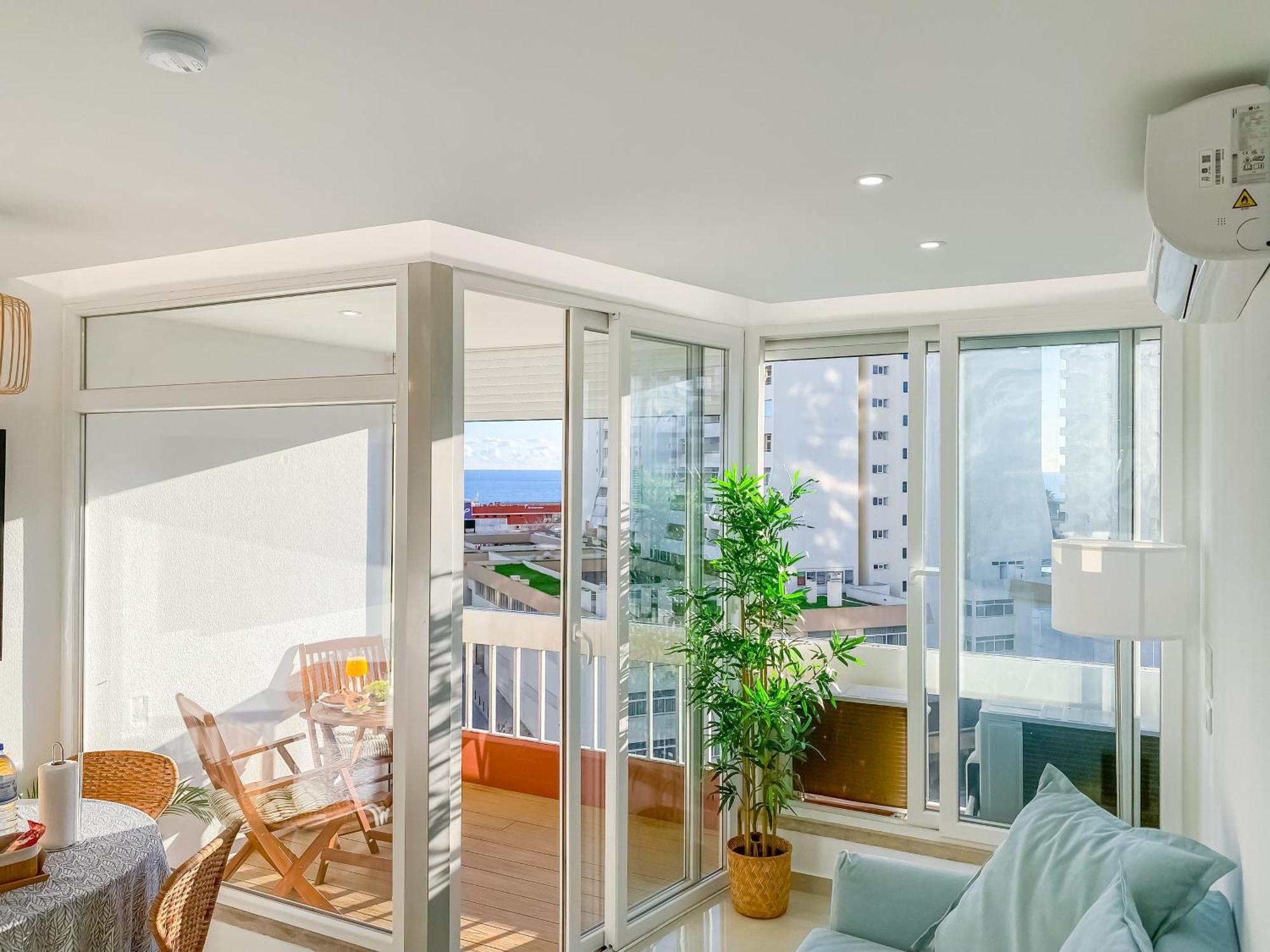 Luxury 2 Min Beach With Balcony, Ocean View, Wifi, Ac, Smarttv بورتيماو المظهر الخارجي الصورة
