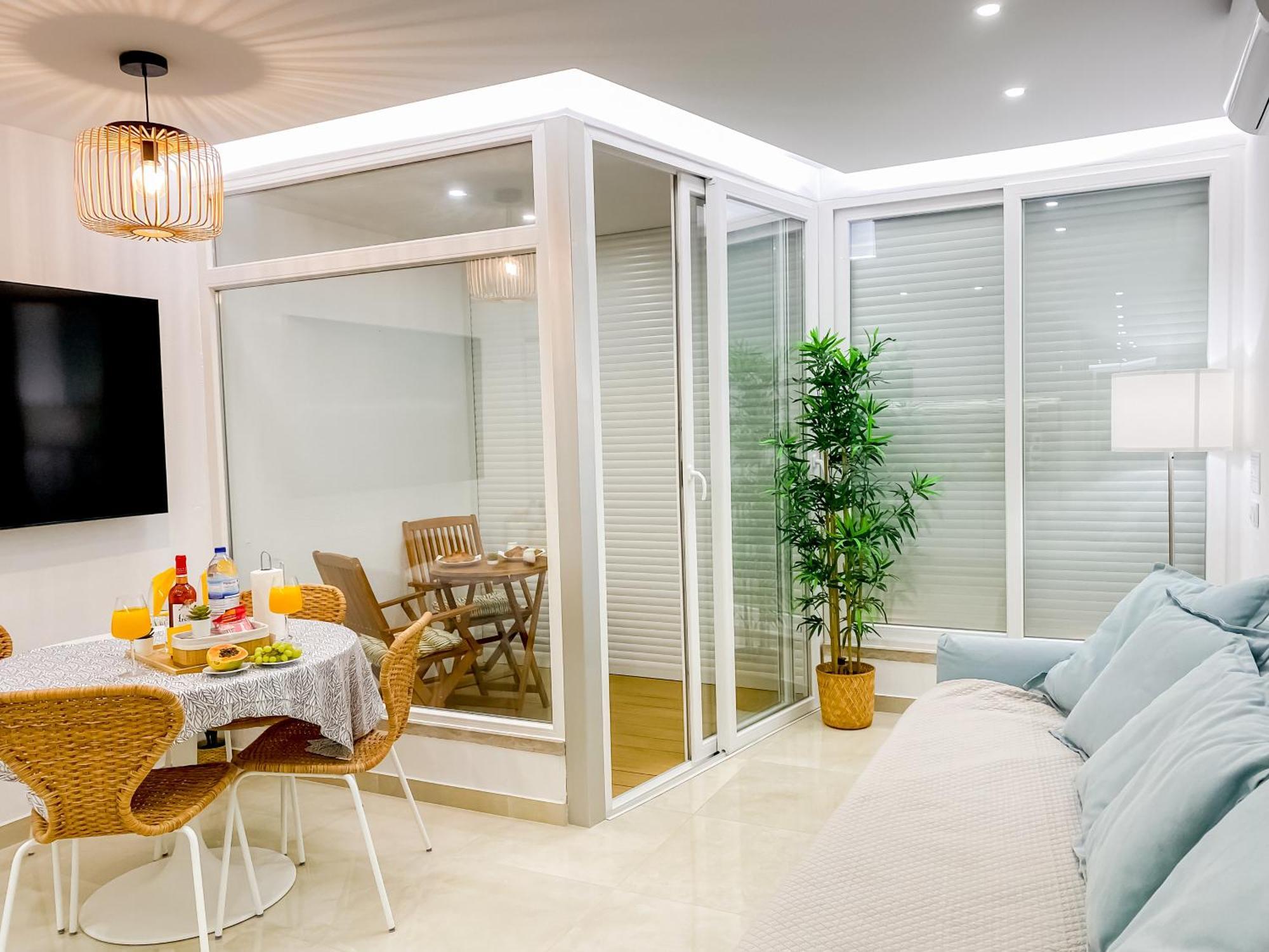 Luxury 2 Min Beach With Balcony, Ocean View, Wifi, Ac, Smarttv بورتيماو المظهر الخارجي الصورة