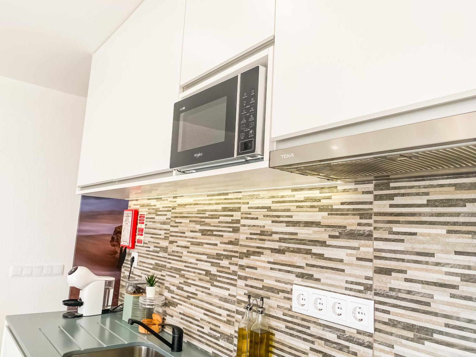 Luxury 2 Min Beach With Balcony, Ocean View, Wifi, Ac, Smarttv بورتيماو المظهر الخارجي الصورة
