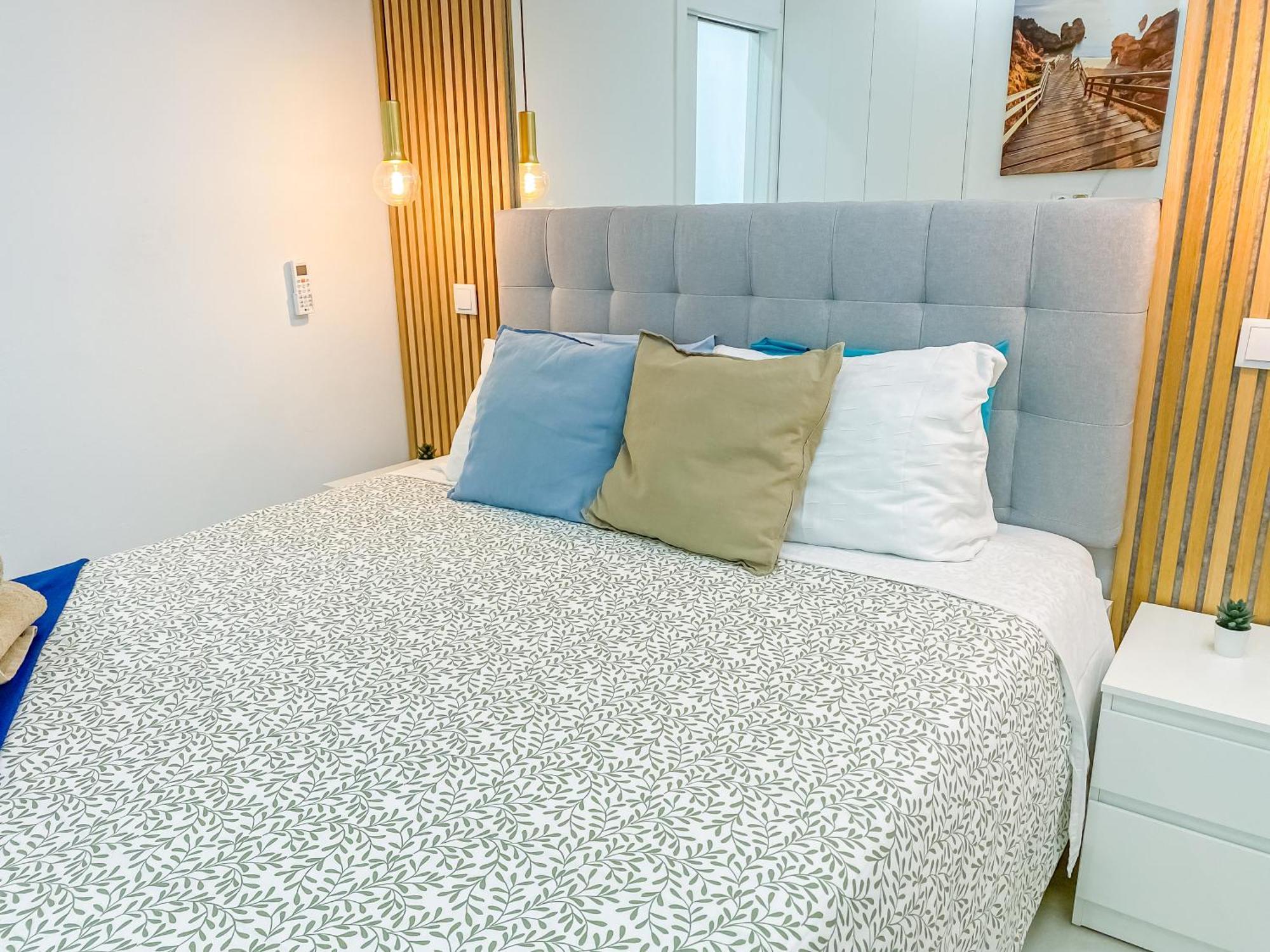 Luxury 2 Min Beach With Balcony, Ocean View, Wifi, Ac, Smarttv بورتيماو المظهر الخارجي الصورة